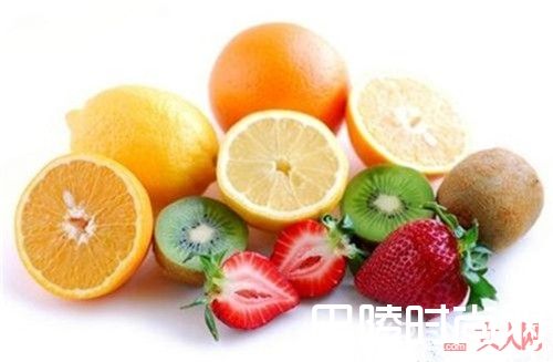 补充哪种维生素可对抗肌肤衰老_怎么抗衰老？不老女神都知道的3大护肤原则