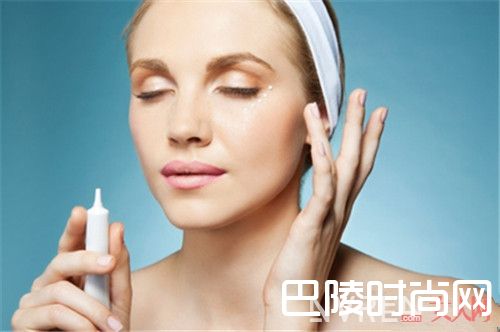 让你的肌肤补充哪几种物质好_怎么抗衰老？不老女神都知道的3大护肤原则