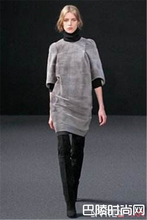 椭圆形服饰禁忌_惊呆了！矮个女孩千万别这样穿衣服 十大禁忌