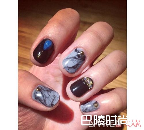 大理石元素美甲简介_2017春季十大流行美甲大盘点 给指甲换新装吧!