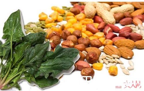 抗衰老功效的食物有哪些_怎么抗衰老？不老女神都知道的3大护肤原则