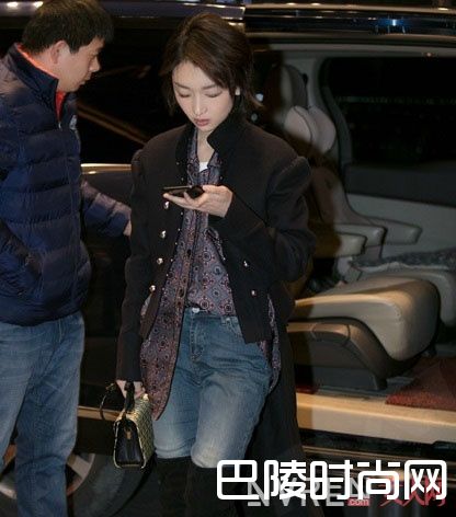 风衣西装加衬衫_女生们衬衫要这样搭配才够tide 衬衫搭配指南