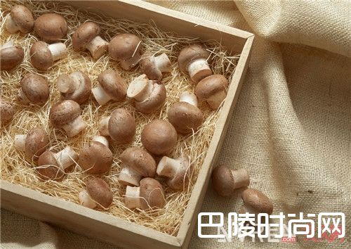 蘑菇对皮肤有什么效果_美白护肤的几种蔬菜有哪些？皮肤不好多吃有效吗？