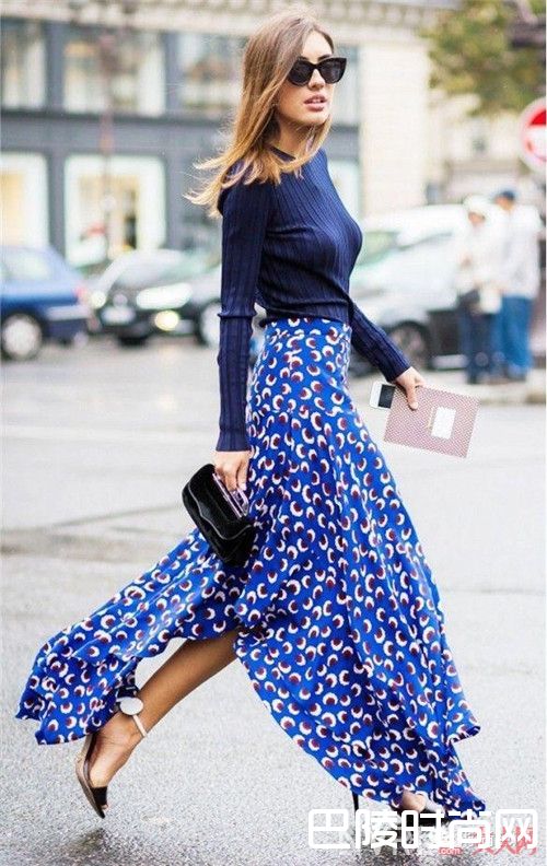 高腰裙印花裙怎么搭配有时尚感_春天的正确打开方式 今季流行印花裙抢先看