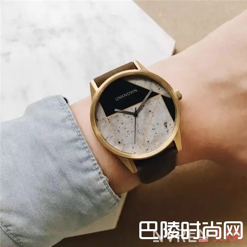 UNKONWN 手表介绍_拒绝撞表 这些“心机表”你值得拥有