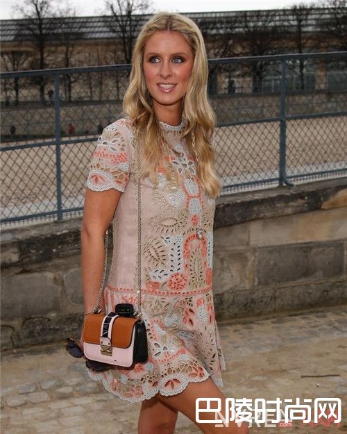 小包为什么时尚_潮流小包当道 你还有不入手的理由吗？
