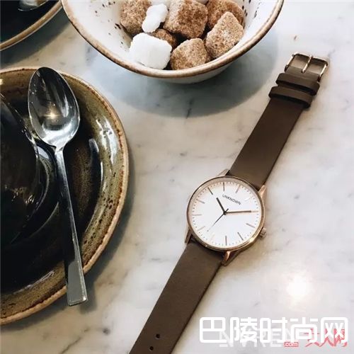 UNKONWN 手表介绍_拒绝撞表 这些“心机表”你值得拥有