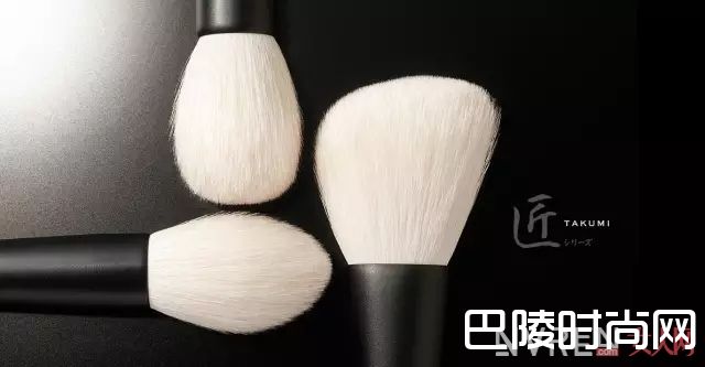 散粉刷推荐_化妆刷选不对，买再多大牌化妆品都是浪费！