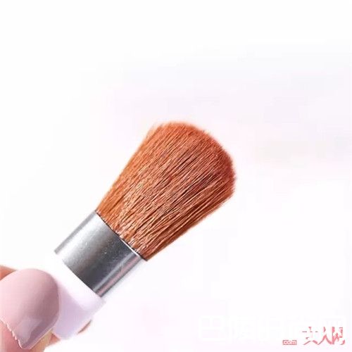 腮红推荐_包装可爱 性价比又高!你爱的Canmake都在这