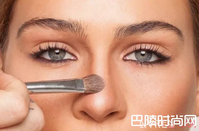 高光刷选择和推荐_化妆刷选不对，买再多大牌化妆品都是浪费！