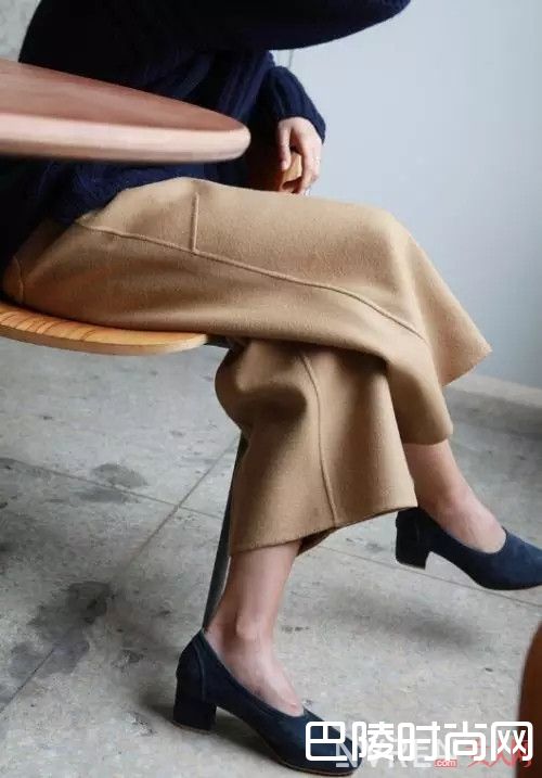 芭蕾粗跟鞋的今生_经典款变了新模样 看看这些鞋的前世今生