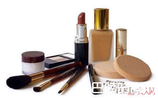 忌用控油配方_化妆品过敏怎么办 预防只要这六招