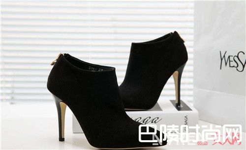 及踝短靴怎么样_美女们别再乱买鞋了 拥有这十款就能驾驭各个场合