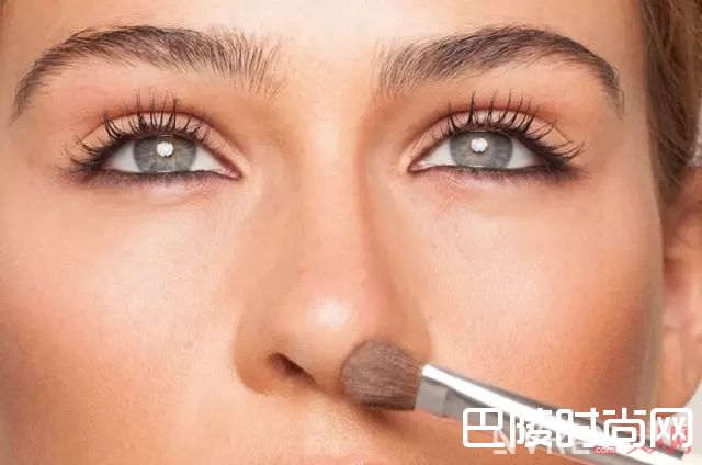 鼻影刷推荐_化妆刷选不对，买再多大牌化妆品都是浪费！