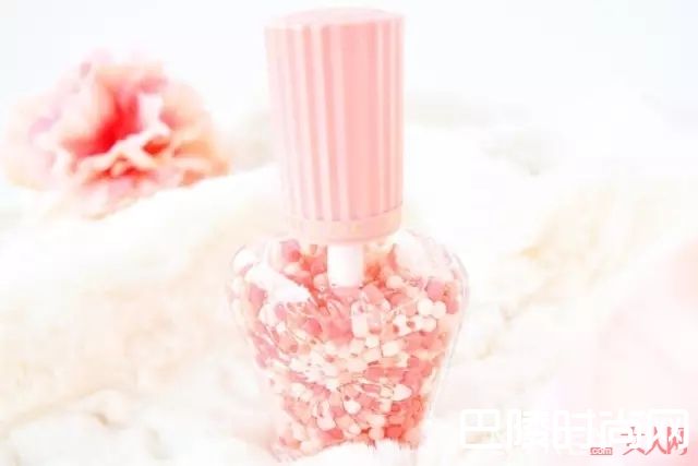 PAUL&JOE限定四色珍珠樱花妆前隔离乳_14款樱花系美物,狠狠击中樱の花仙子的少女心!