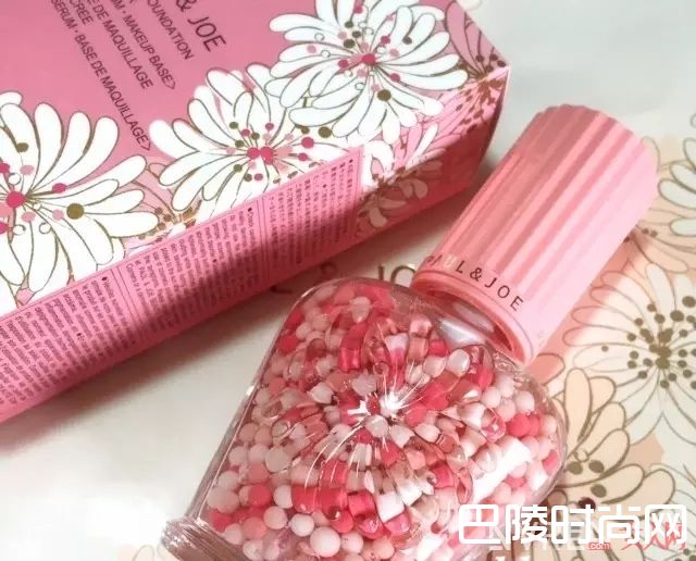 PAUL&JOE限定四色珍珠樱花妆前隔离乳_14款樱花系美物，狠狠击中樱の花仙子的少女心！