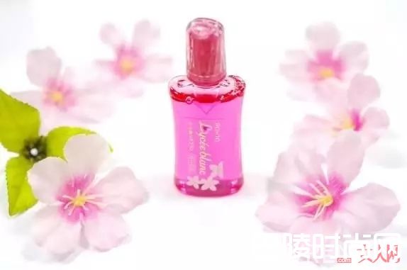 Lycee Blanc樱花眼药水_14款樱花系美物，狠狠击中樱の花仙子的少女心！