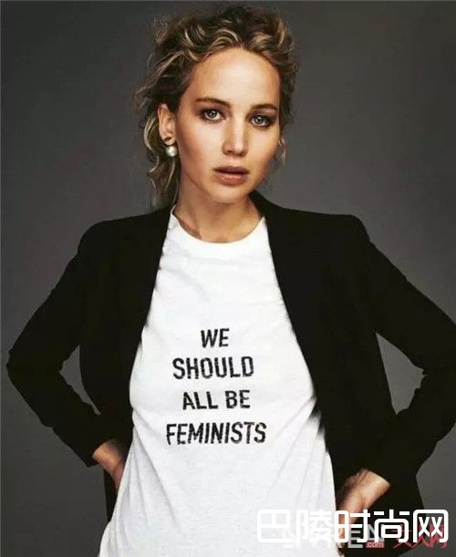 明星最爱的一件Slogan T_Fashion就是做自己！她们都把女权穿上身