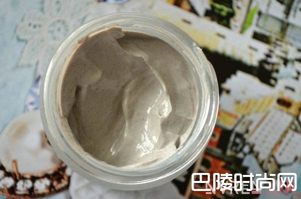 Omorovicza深层清洁面膜_十款面膜让你的毛孔会呼吸，拥有好肌肤从做好深层清洁开始！