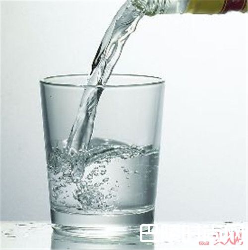 如何从饮食上减小肚腩_如何才能拥有A4般的小蛮腰？赶紧来get吧