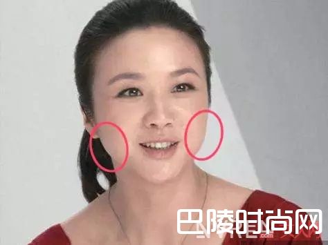 肌肉型脸大_脸大不是病，让你的脸看起来再小一些