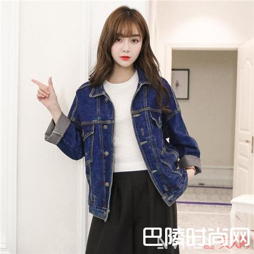 牛仔外套如何清洗_别怪我没提醒你看 女生外套大全教你如何保养和清洁