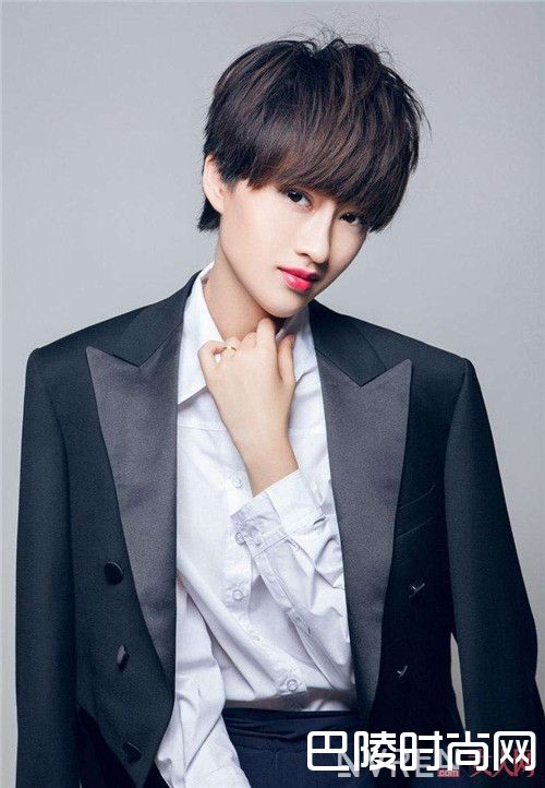 中性帅气型介绍_如何正确运用搭配突显你的性格 最详细的穿衣风格