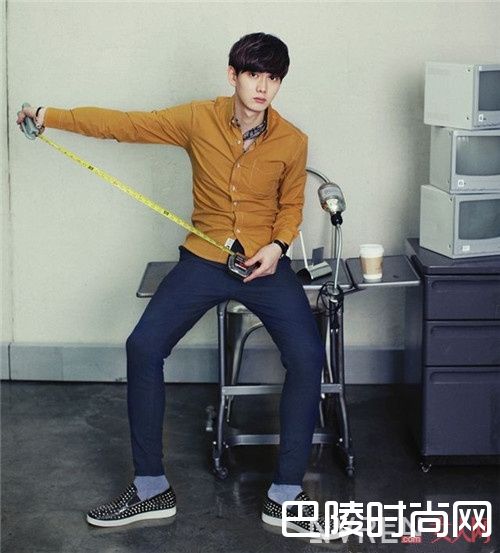 男士长袖衬衫如何搭配_看完泪流满面 有个直男癌的男朋友该如何拯救他的春季