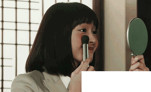 腮红的作用_这么画腮红，春日里的粉嫩仙女就是你