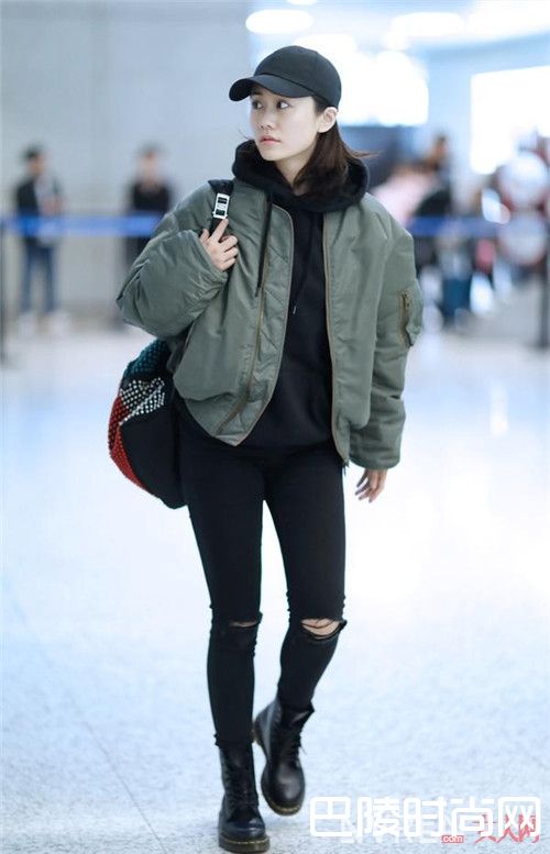 连帽卫衣怎么搭配飞行服_连帽卫衣怎么搭配外套？6种方式教你潮范显现