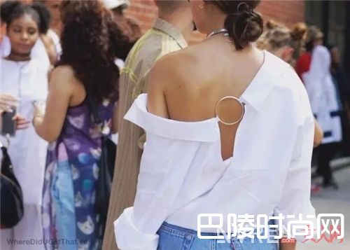 露肩的穿法_衬衫的花式穿搭法 就是要不正经的穿衣！