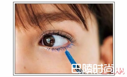 保守的大地色系眼妆_巧用彩妆新色 颜值与时尚感up up up!