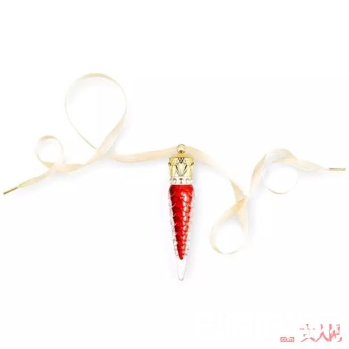 Christian Louboutin唇膏推荐_森绘梨佳告诉你 那些闭着眼买都不会错的唇膏!