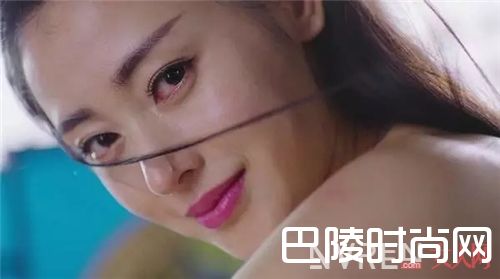 剑眉装扮_女神“妆”出来 盘点2017年最时尚的妆容潮流