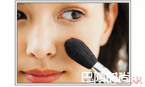 复古感的橘色眼妆_巧用彩妆新色 颜值与时尚感up up up!