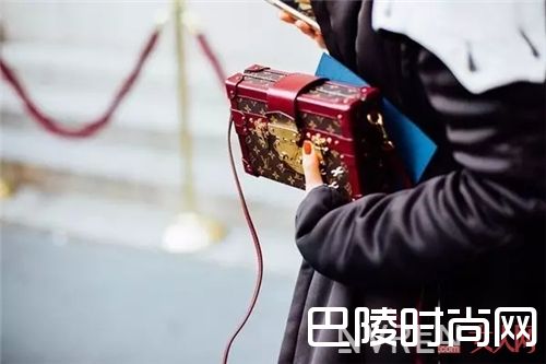 Louis Vuitton手袋推荐_这几个新包听说可以时髦50年！你信吗？
