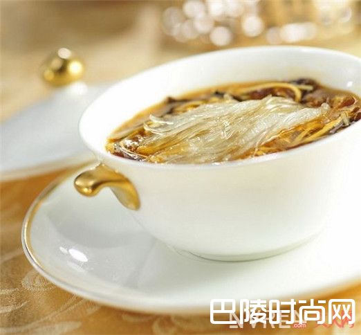 鱼翅滋养肌肤_皮肤干燥?6种食物让你的几乎肌肤水嫩动人