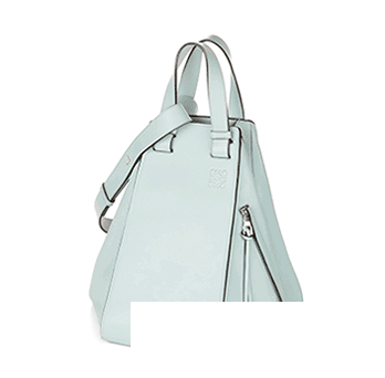 LOEWE包包推荐_这几个新包听说可以时髦50年！你信吗？