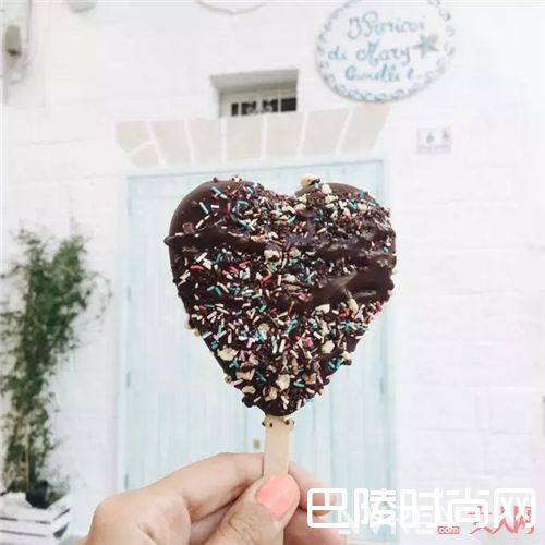 美食就能心满意足_想要一个美美的旅行 少不了这些单品相伴