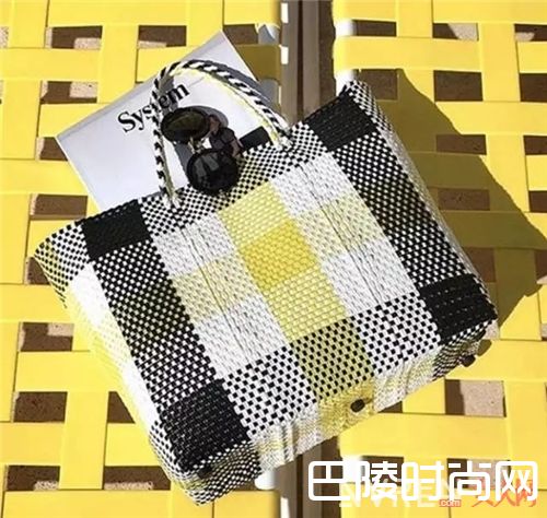 Truss包包推荐_价格1500元以内 这些轻奢包你入手了吗？