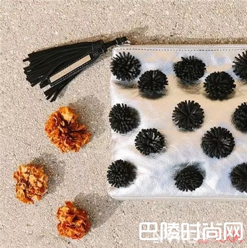 Loeffler Randall包包推荐_价格1500元以内 这些轻奢包你入手了吗?