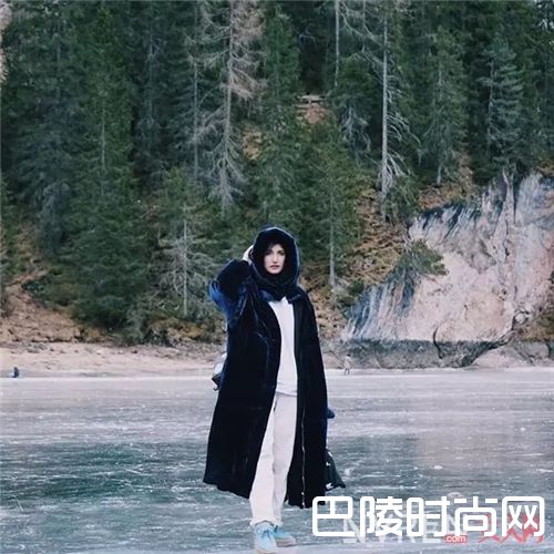 要有一双会抢镜的鞋_想要一个美美的旅行 少不了这些单品相伴