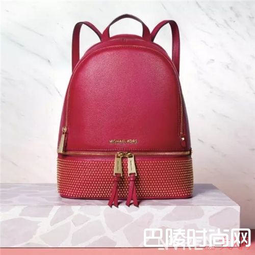 包包单品推荐_想要一个美美的旅行 少不了这些单品相伴