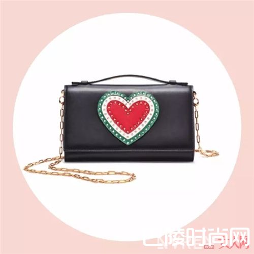 包包单品推荐_想要一个美美的旅行 少不了这些单品相伴