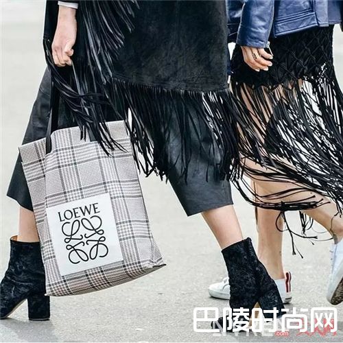 Shopper Bag_Loewe家的包包推荐!款式那么多总有适合你的