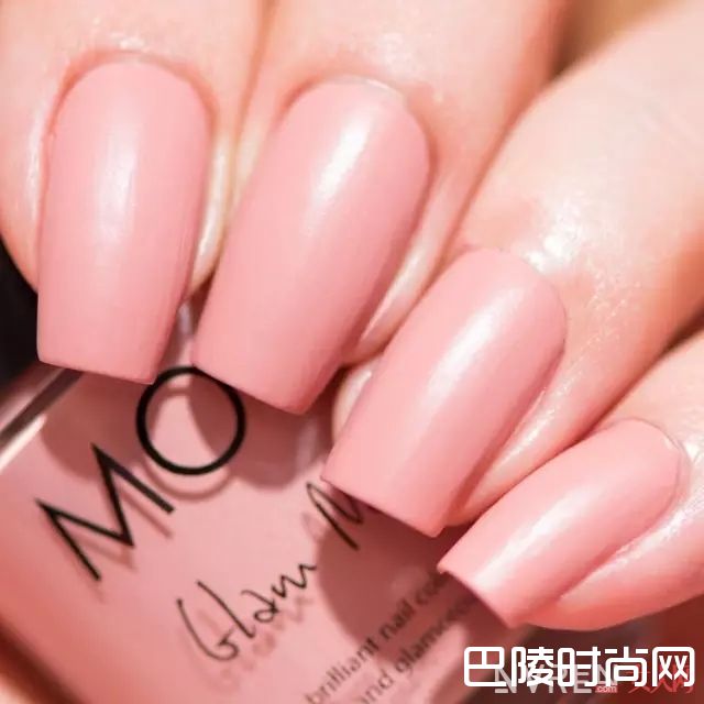 裸色豆沙色指甲油_在家涂指甲老失败？是你没学会这 3 步