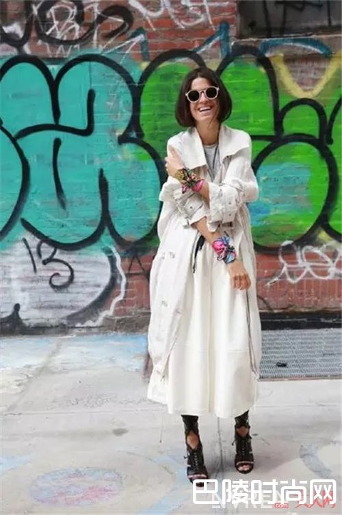 绕手结系法_一条丝巾九种玩法 最时髦的捆绑play