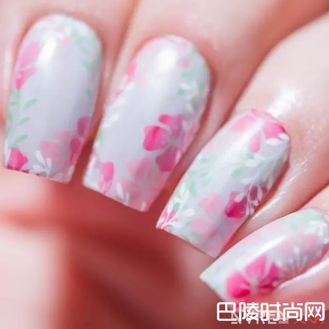 指甲顶油_在家涂指甲老失败？是你没学会这 3 步