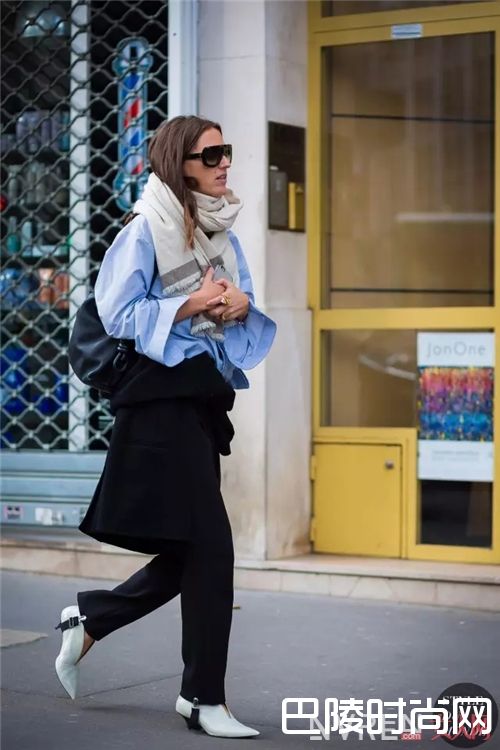 盾牌型墨镜如何搭配_时髦的墨镜每年都有两三款 我只买适合的那一个