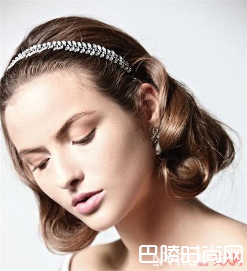 珠宝如何与发型搭配_珠宝如何正确佩戴 怎样才能让珠宝更好的衬托出最美你